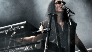 Interview by Metal Hammer Royal Hunt - The Mission Never Ends. Andre Andersen